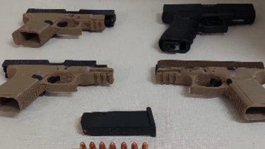 arrestan a una pareja imputada de fabricar pistolas con impresora 3d