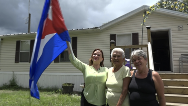 cubana de 82 anos se reencuentra con su nieta en jacksonville tras atravesar varios paises de centro america y cruzar la frontera