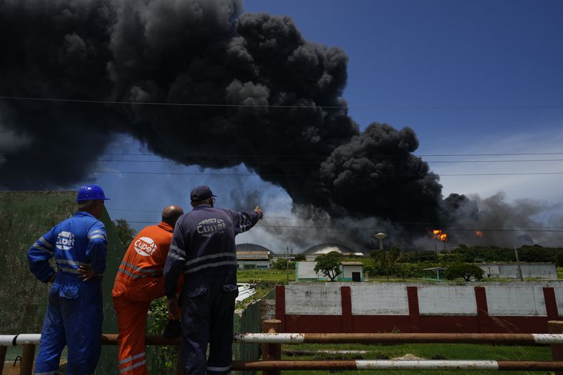 CAR-GEN CUBA-INCENDIO