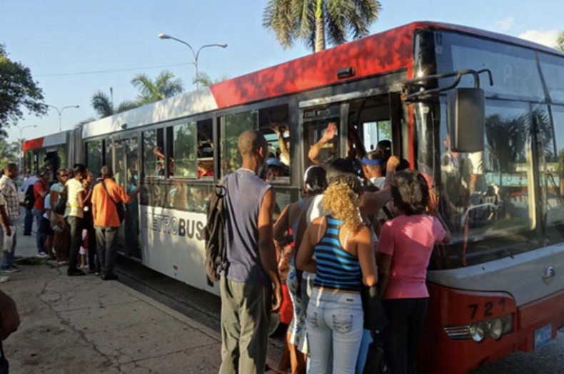 Autobus Cuba.png